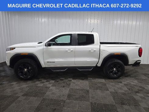 Used 2023 GMC Canyon Elevation w/ Elevation Premium Package AWD/4WD image 5