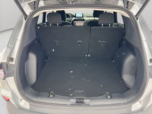 Used 2022 Ford Escape SE w/ Convenience Package image 16