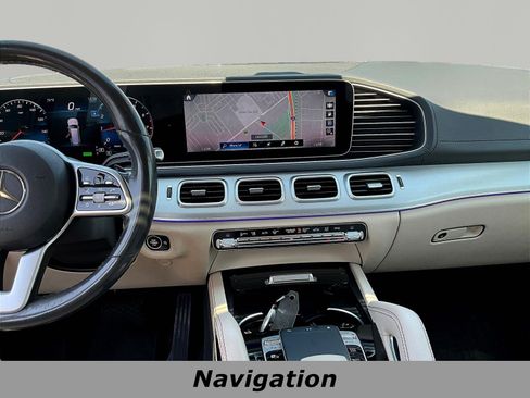 Used 2020 Mercedes-Benz GLS 450 4MATIC image 9