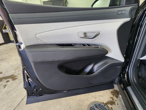 New 2026 Hyundai Tucson Limited image 23