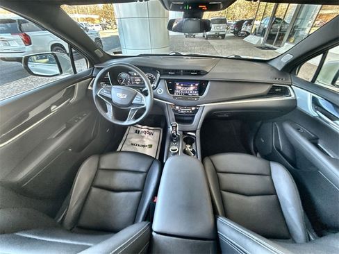 Certified 2025 Cadillac XT5 Premium Luxury image 20