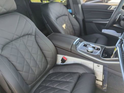New 2026 BMW X5 M60i w/ Executive Package image 11