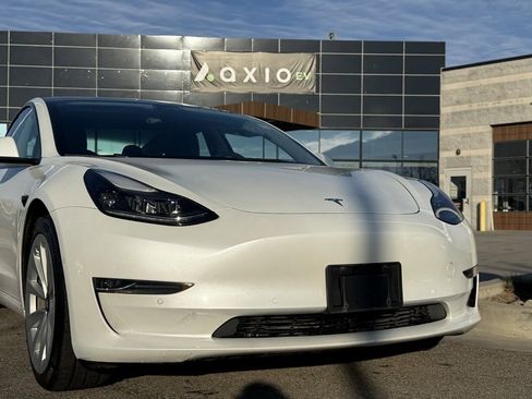 Used 2022 Tesla Model 3 Long Range image 27