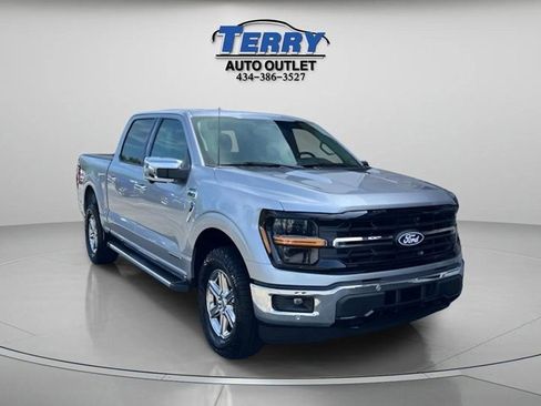 Used 2024 Ford F150 XLT w/ Equipment Group 302A MID image 5