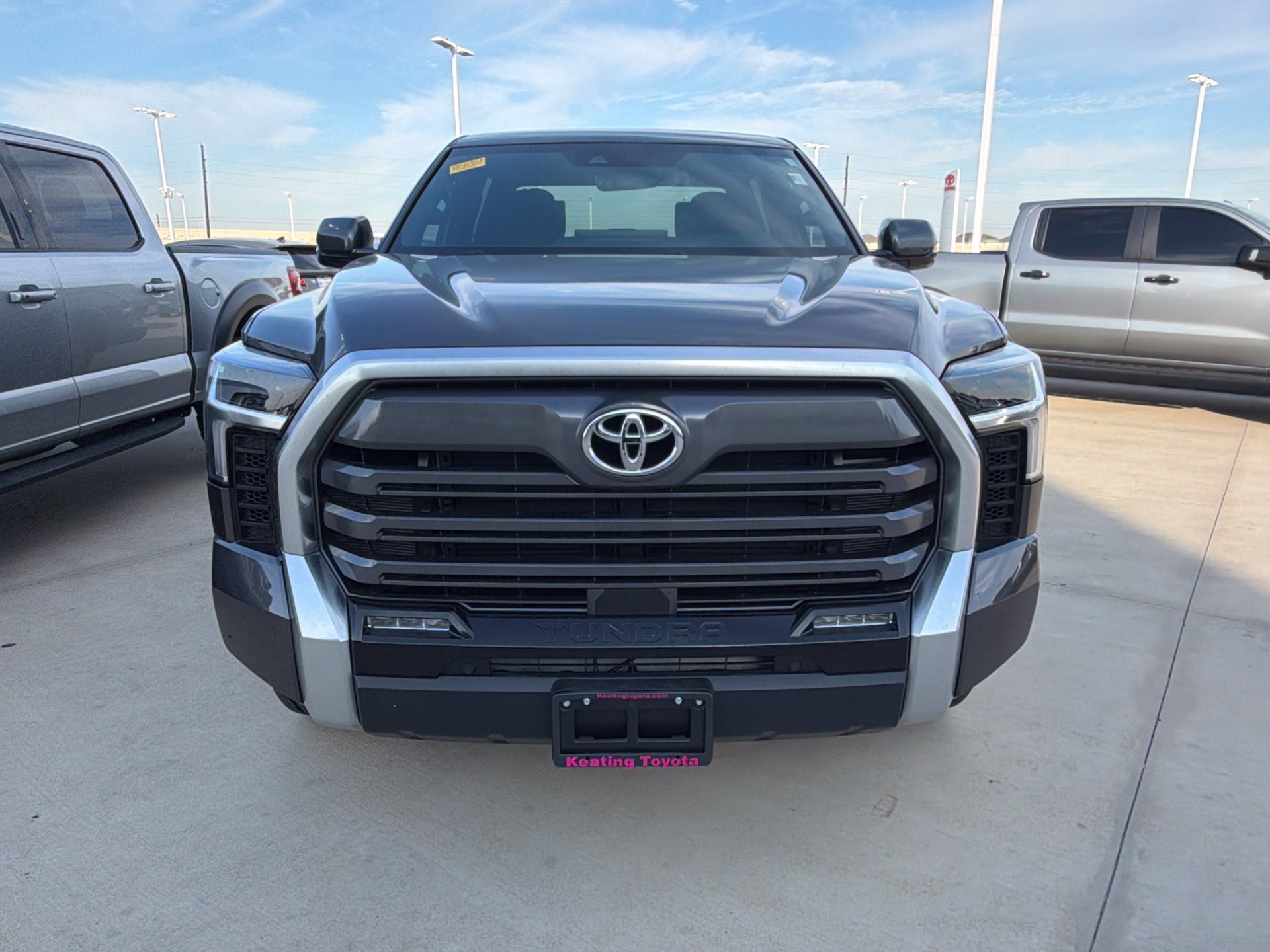 Used 2026 Toyota Tundra Limited w/ Power Package AWD/4WD image 9