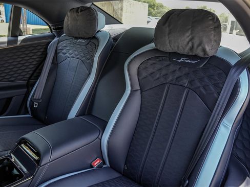 New 2025 Bentley Flying Spur Plug-In Hybrid image 38