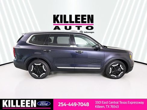 Used 2025 Kia Telluride S AWD/4WD image 10