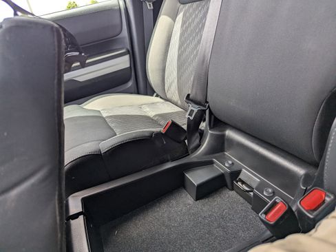 Used 2019 Toyota Tundra SR5 AWD/4WD image 25