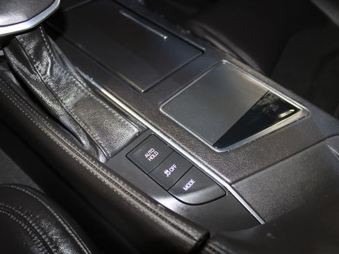 Used 2016 Cadillac CT6 Luxury RWD image 24