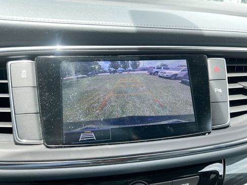 Used 2021 Buick Enclave Essence w/ Sound and Sites Package FWD image 20