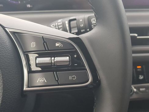 New 2026 Kia Seltos EX image 23