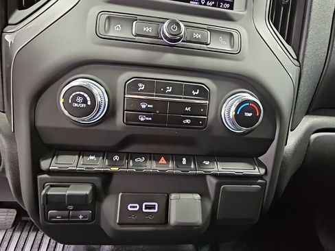 Used 2024 GMC Sierra 1500 Pro w/ Pro Value Package image 15