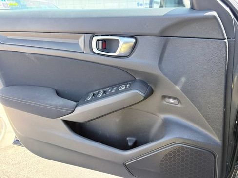 Used 2024 Honda Civic Sport image 11