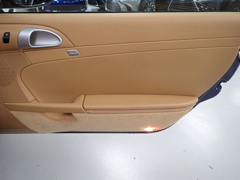 Used 2007 Porsche Boxster image 7