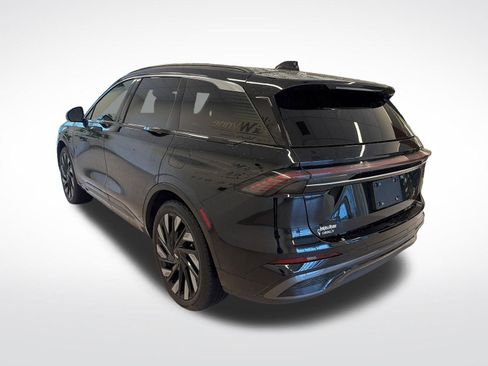 Certified 2024 Lincoln Nautilus Black Label w/ Jet Appearance Package (87T) AWD/4WD image 2