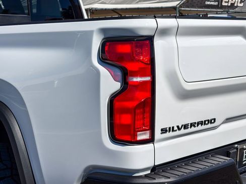 New 2026 Chevrolet Silverado 2500 ZR2 w/ LPO, Dark Essentials Package image 8