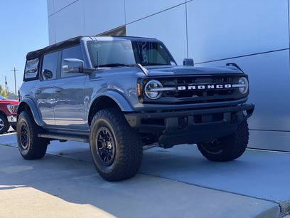 Used 2023 Ford Bronco Outer Banks