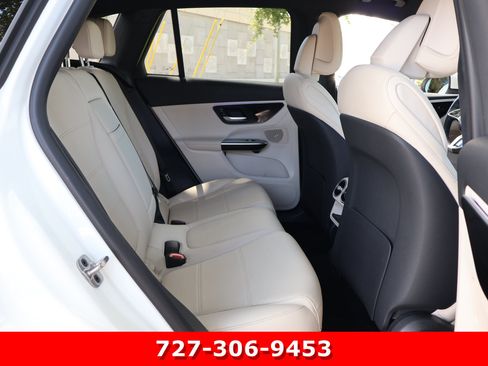 Certified 2025 Mercedes-Benz GLC 300 4MATIC image 21