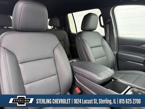 Certified 2026 Chevrolet Traverse LT AWD/4WD image 12
