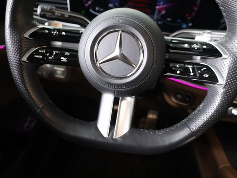 Used 2024 Mercedes-Benz GLS 450 GLS 450 image 15