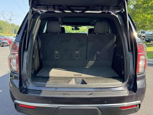 Used 2022 Chevrolet Tahoe LT w/ Luxury Package AWD/4WD image 17