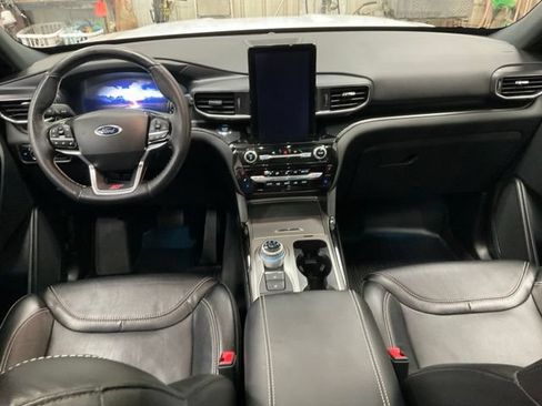 Used 2023 Ford Explorer ST w/ Equipment Group 401A AWD/4WD image 10