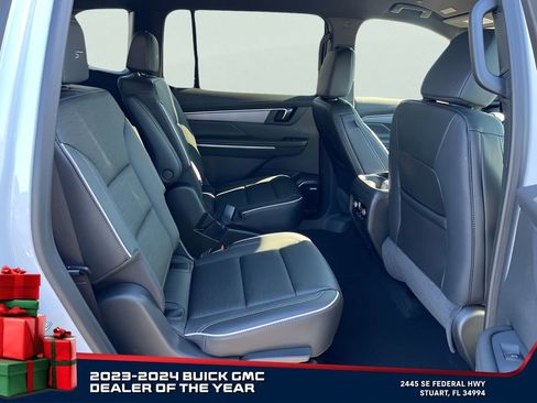 New 2025 Buick Enclave Sport Touring w/ Super Cruise Package image 18