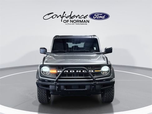 Used 2024 Ford Bronco Black Diamond image 2