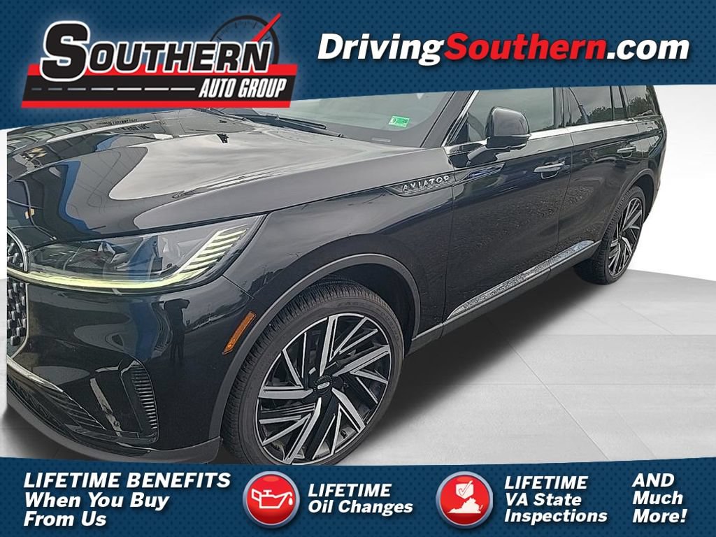 Used 2025 Lincoln Aviator Reserve w/ Equipment Group 201A AWD/4WD image 1