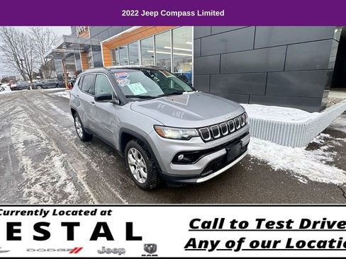 Used 2022 Jeep Compass Limited image 2