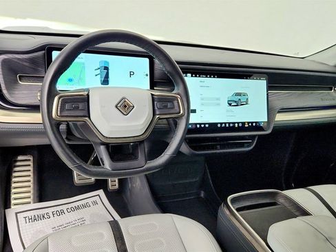 Used 2024 Rivian R1S Adventure AWD/4WD image 13