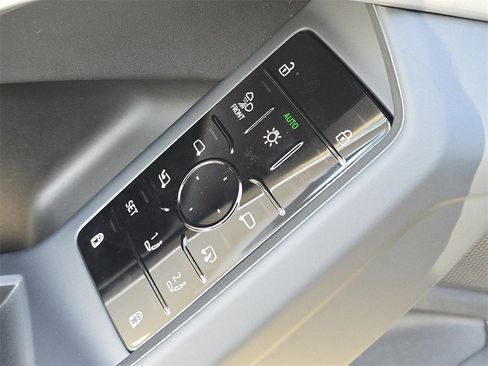 New 2025 Audi Q5 Prestige image 29