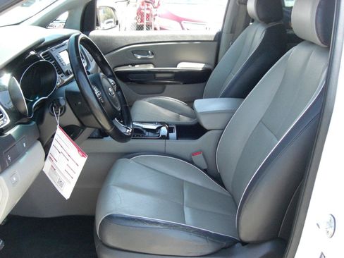 Used 2015 Kia Sedona EX FWD image 20