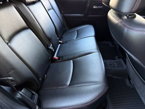 Used 2021 Toyota 4Runner Venture w/ Moonroof Package AWD/4WD image 25