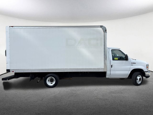 Used 2015 Ford E-350 and Econoline 350 Super Duty RWD image 14