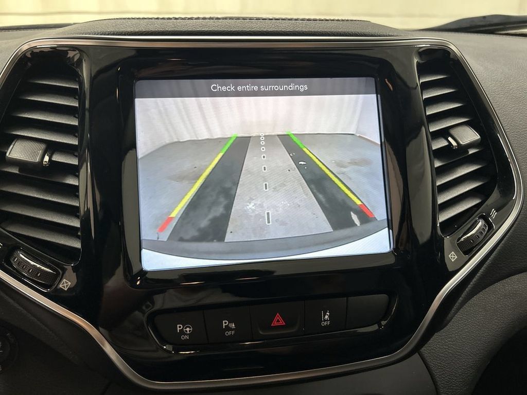 Used 2021 Jeep Cherokee Limited AWD/4WD image 15