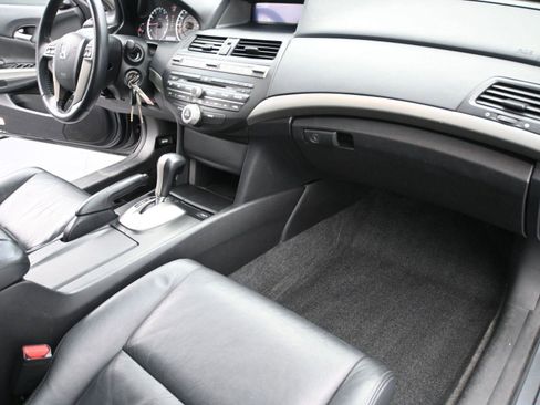 Used 2010 Honda Accord EX-L image 16