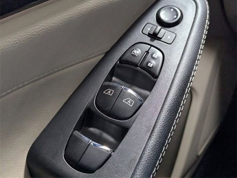 Used 2023 Nissan Maxima Platinum w/ Sport Mat Group image 18