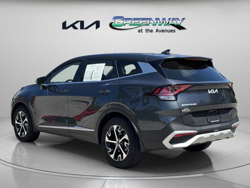 Used 2024 Kia Sportage EX FWD image 4