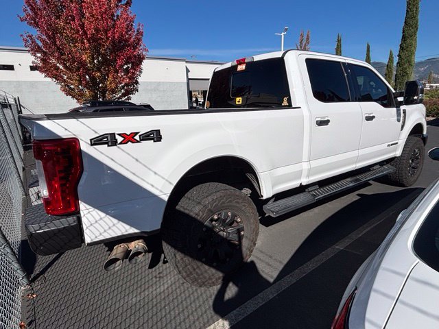 Used 2017 Ford F250 XLT w/ XLT Premium Package AWD/4WD image 2