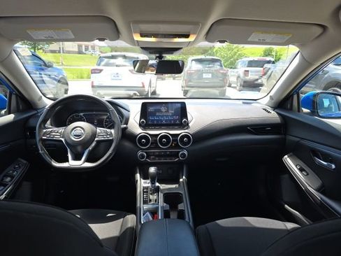 Used 2022 Nissan Sentra SV w/ Electronics Package FWD image 14