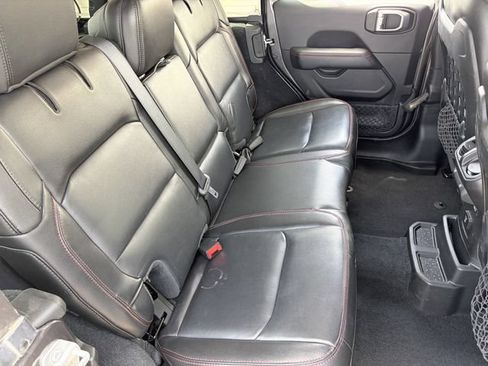 Used 2020 Jeep Wrangler Unlimited Rubicon AWD/4WD image 14