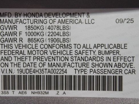 Used 2026 Acura Integra A-Spec FWD image 31