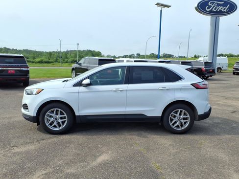 Certified 2024 Ford Edge SEL AWD/4WD image 2