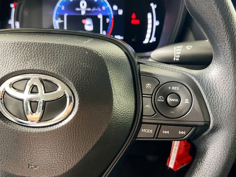 Used 2026 Toyota Corolla LE FWD image 19