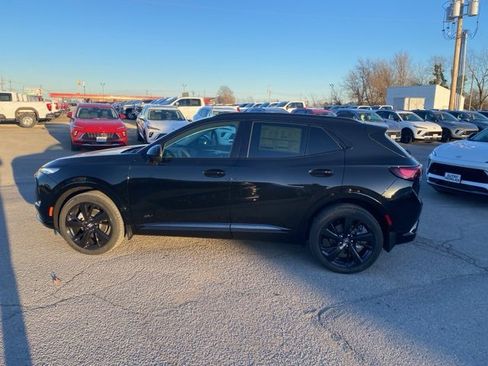 New 2025 Buick Envision Sport Touring image 3