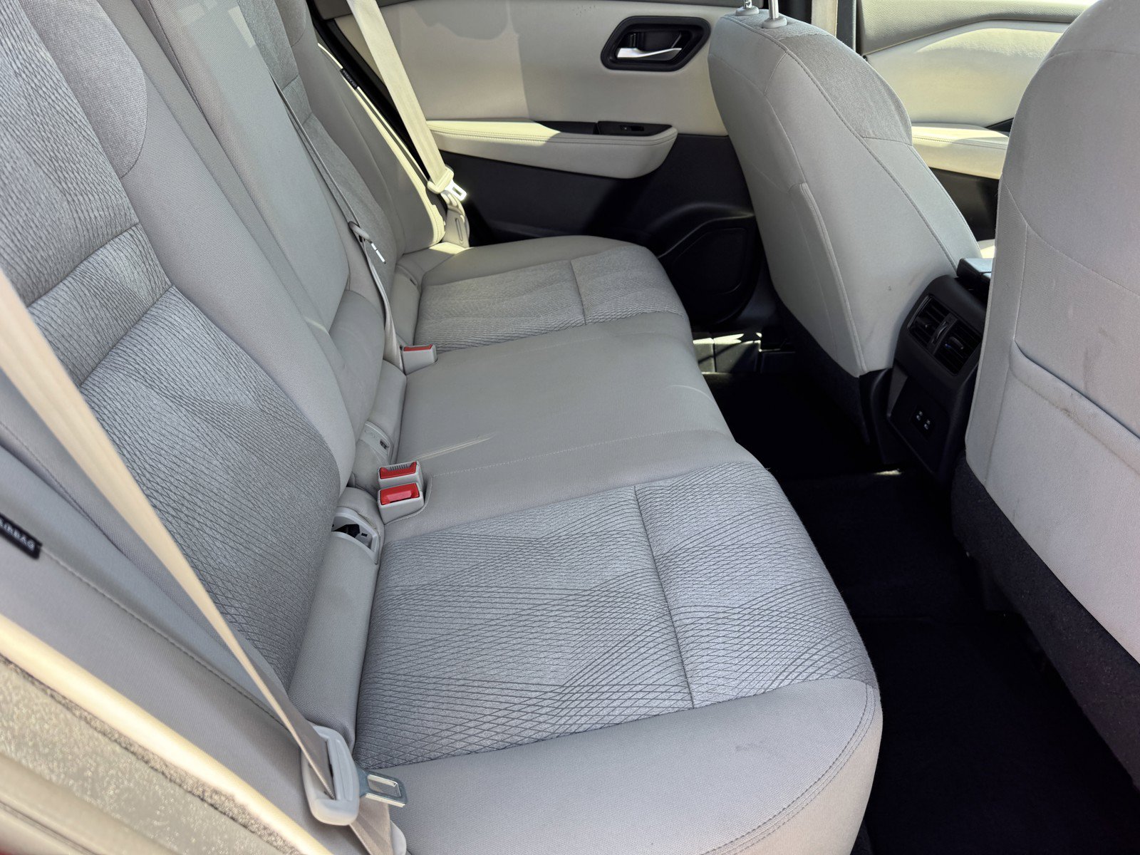 Used 2025 Nissan Rogue SV AWD/4WD image 11