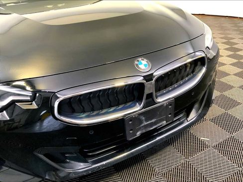 Used 2024 BMW 230i xDrive Coupe w/ Convenience Package image 34