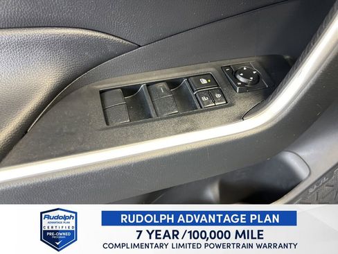 Used 2024 Toyota RAV4 LE FWD image 31