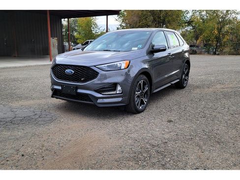 Used 2024 Ford Edge ST image 18